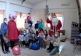 Κέντρο Ημέρας Χαρά ΙΙ - 9ο νηπιαγωγείο Λάρισας: Όλοι μαζί σε μια υπέροχη χριστουγεννιάτικη γιορτή